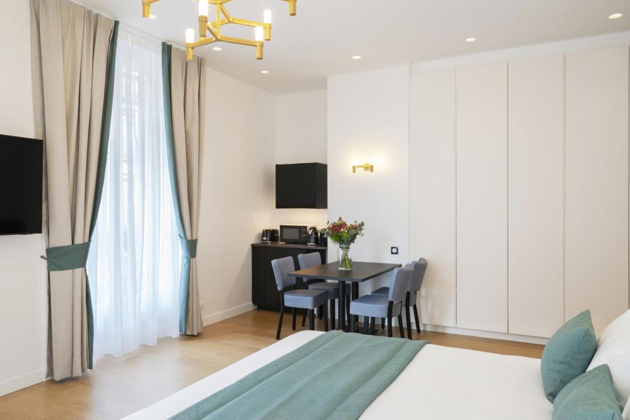 Vestay Montaigne Париж Екстер'єр фото